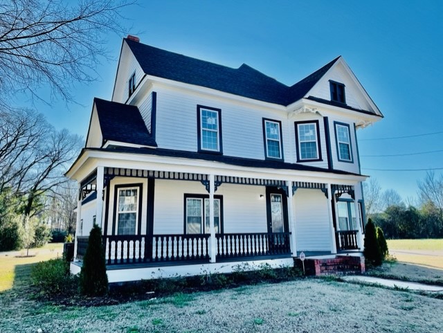 E E Smith House 3 modern 1-6-22